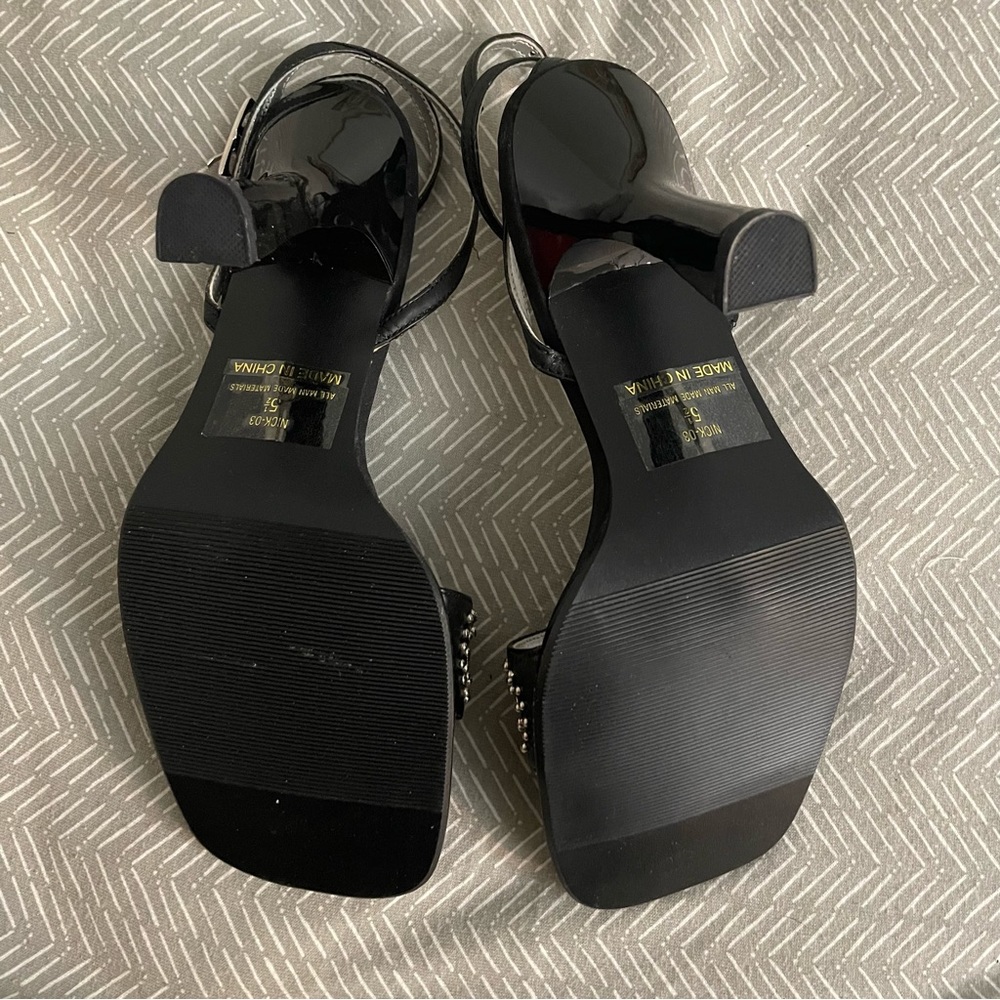 VINTAGE VIA RAVIA Heels - Picture 4 of 5